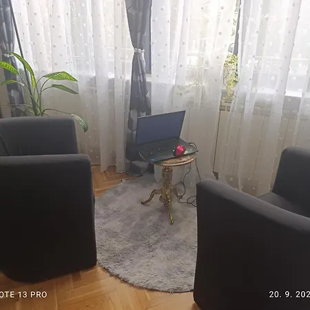Zagreb, Jarun Studio Apartman Eva Exterior photo